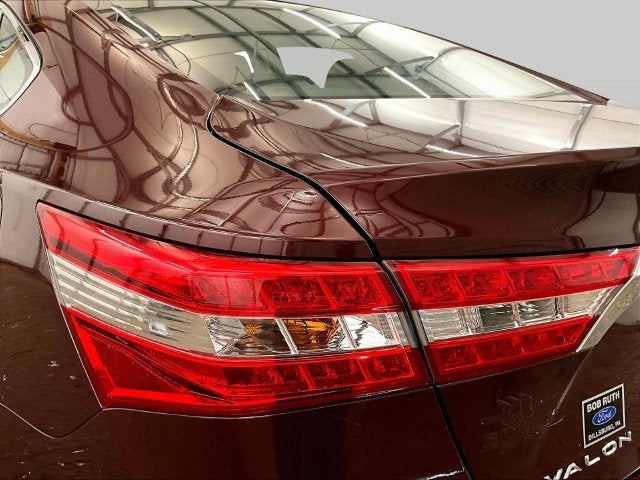 2013 Toyota Avalon Hybrid XLE Premium