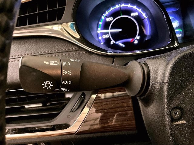 2013 Toyota Avalon Hybrid XLE Premium