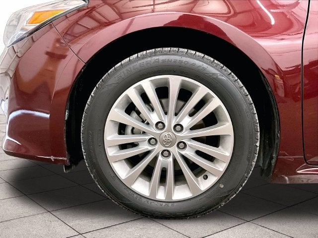 2013 Toyota Avalon Hybrid XLE Premium