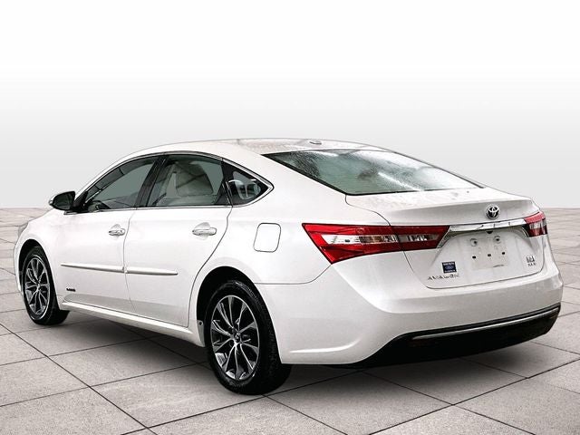 2017 Toyota Avalon Hybrid XLE Premium