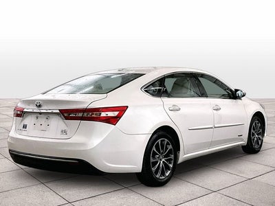 2017 Toyota Avalon Hybrid XLE Premium