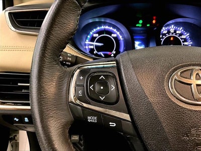 2017 Toyota Avalon Hybrid XLE Premium