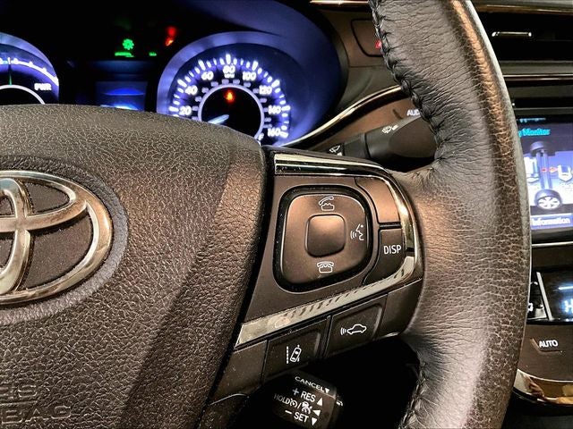 2017 Toyota Avalon Hybrid XLE Premium