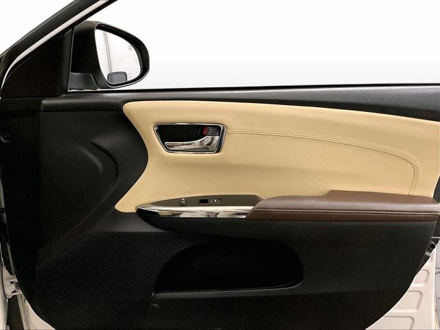 2017 Toyota Avalon Hybrid XLE Premium