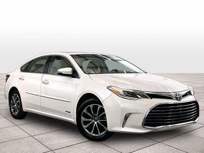 2017 Toyota Avalon Hybrid XLE Premium