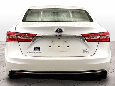 2017 Toyota Avalon Hybrid XLE Premium