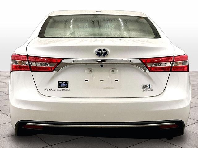 2017 Toyota Avalon Hybrid XLE Premium