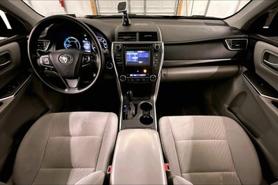 2017 Toyota Camry Hybrid LE