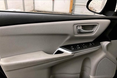 2017 Toyota Camry Hybrid LE