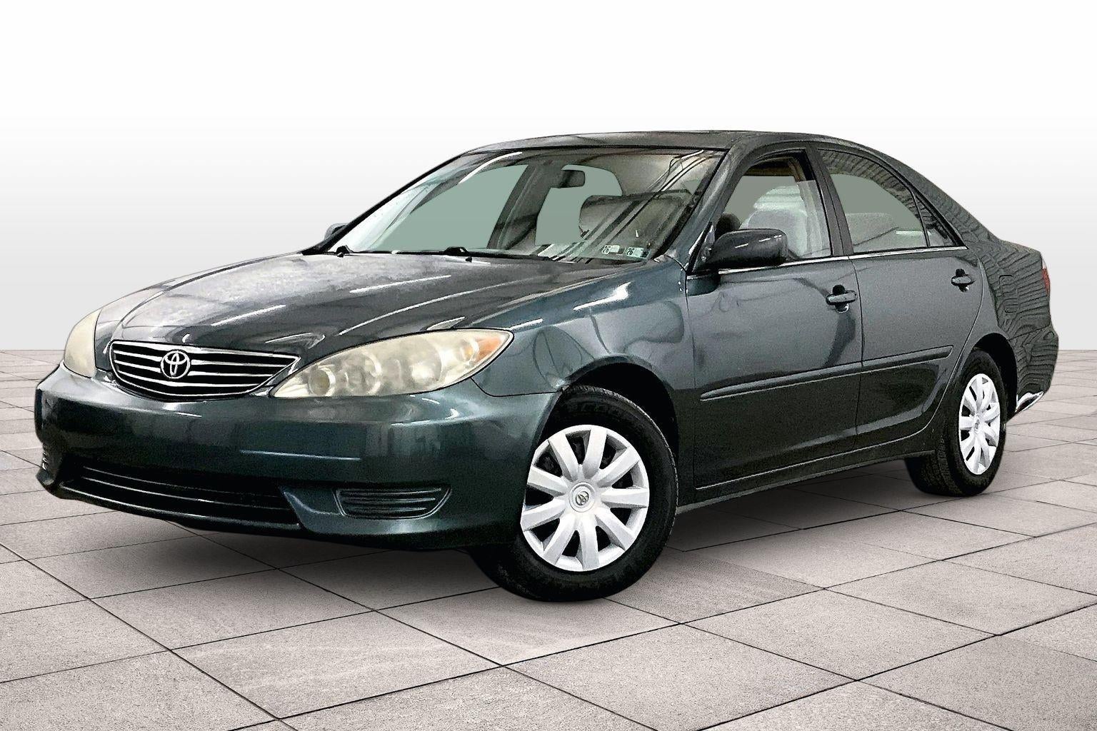 2005 Toyota Camry LE