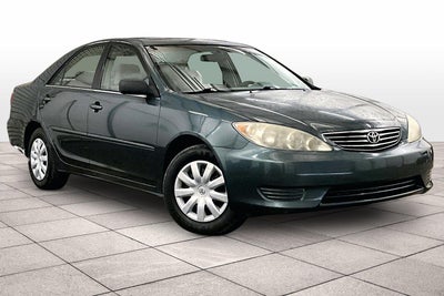 2005 Toyota Camry LE