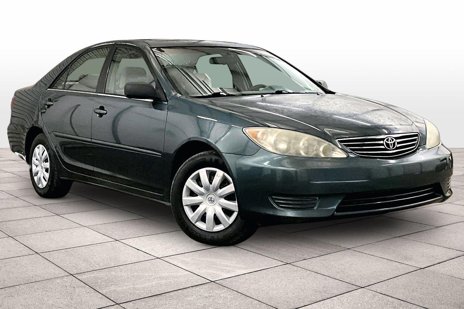2005 Toyota Camry LE