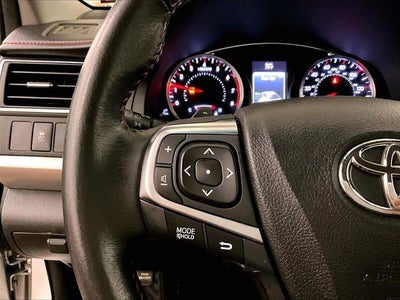 2017 Toyota Camry SE