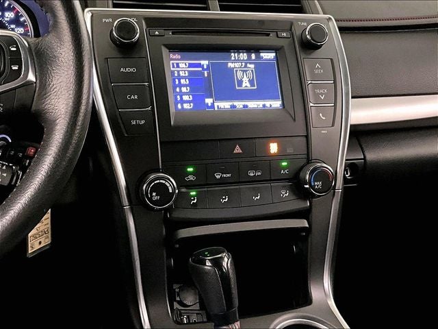 2017 Toyota Camry SE