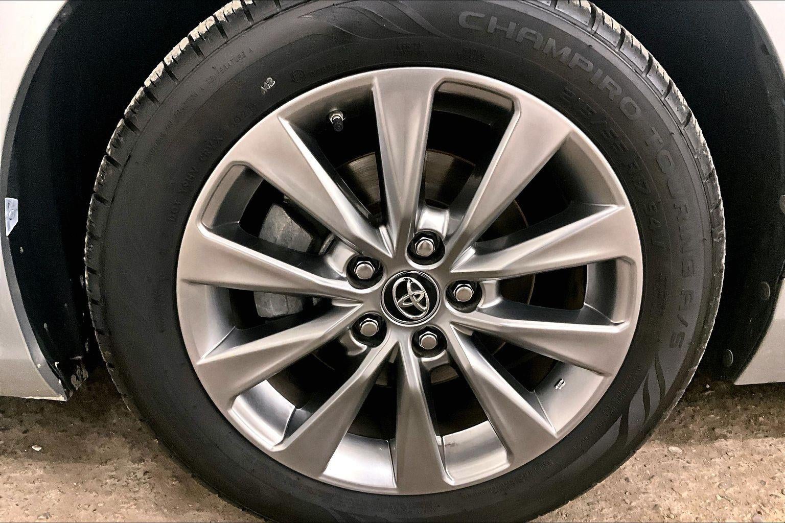 2017 Toyota Camry XLE