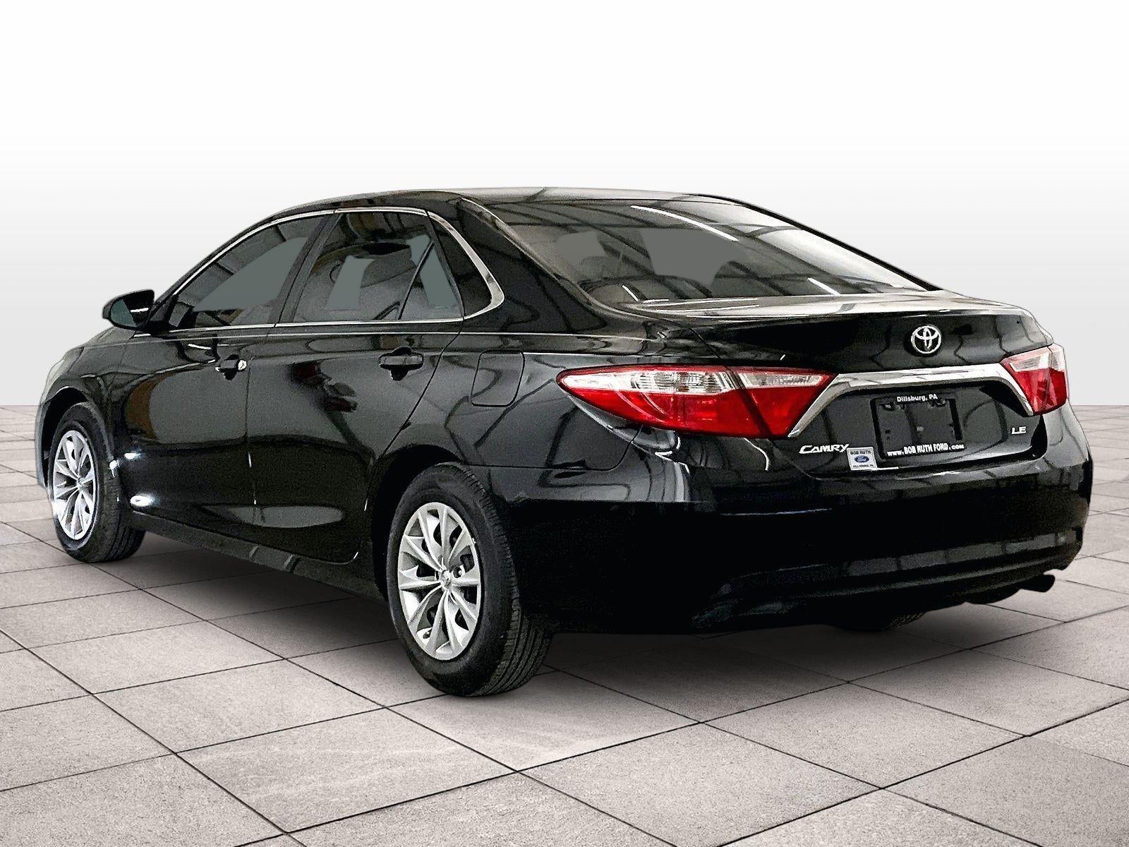 2016 Toyota Camry LE