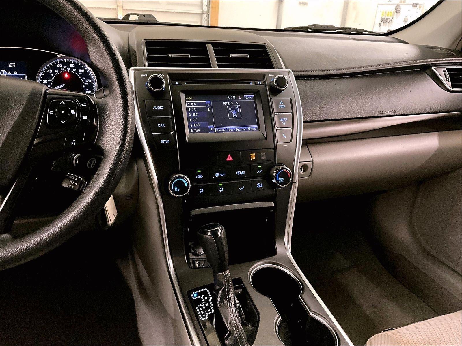 2016 Toyota Camry LE