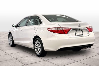 2016 Toyota Camry LE