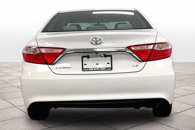 2016 Toyota Camry LE