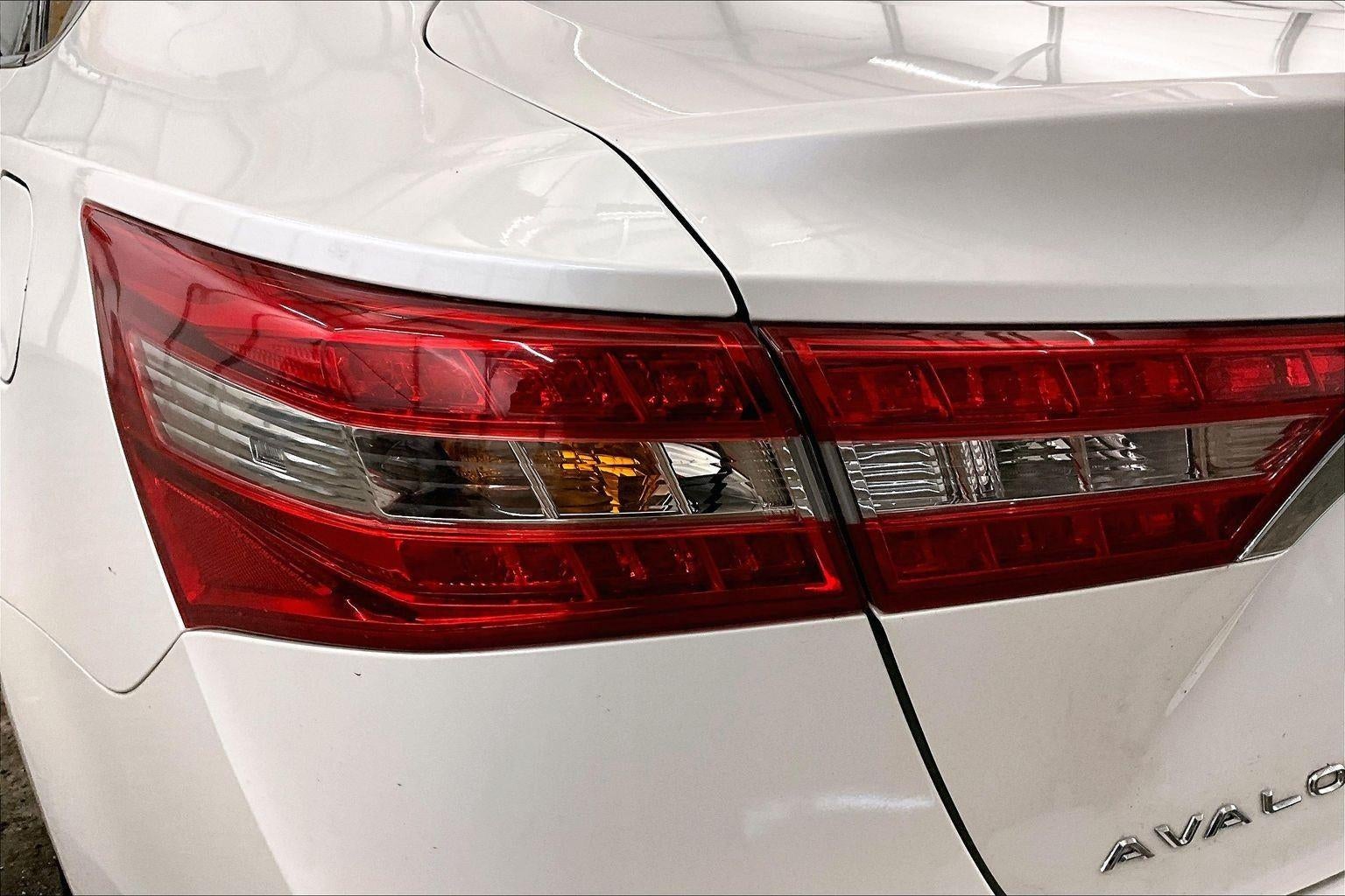 2016 Toyota Avalon Limited