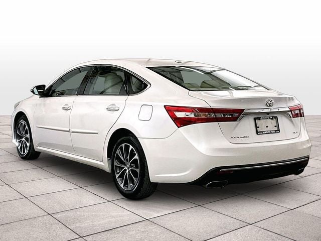 2017 Toyota Avalon XLE Premium