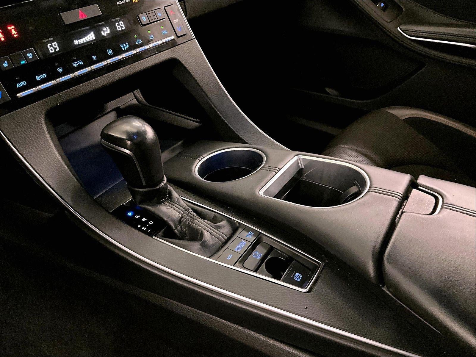 2019 Toyota Avalon Touring