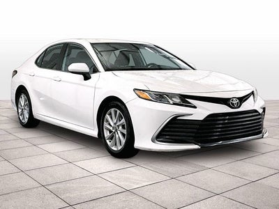 2022 Toyota Camry LE