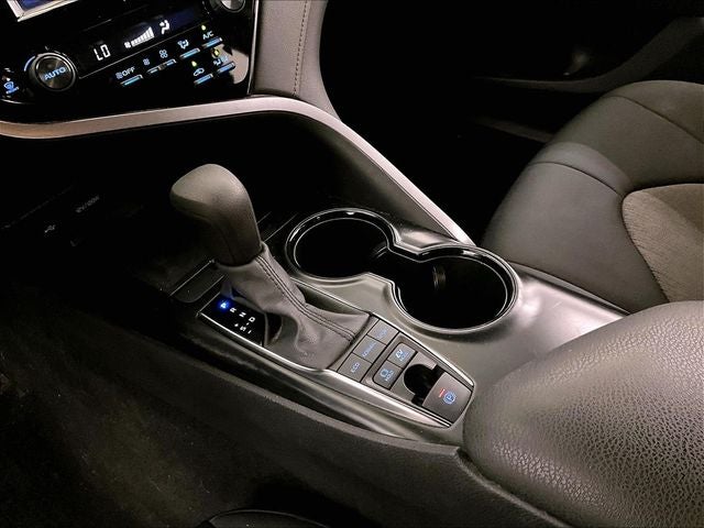 2020 Toyota Camry Hybrid LE