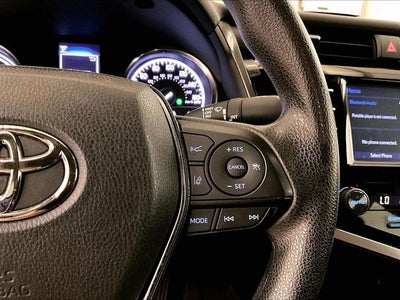 2020 Toyota Camry Hybrid LE
