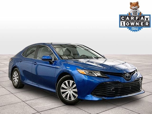 2020 Toyota Camry Hybrid LE