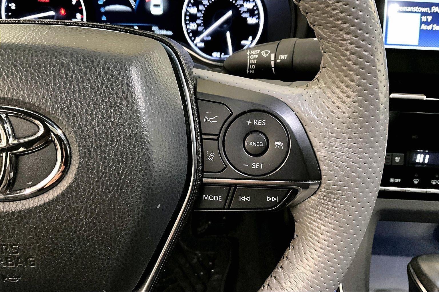 2022 Toyota Avalon Limited