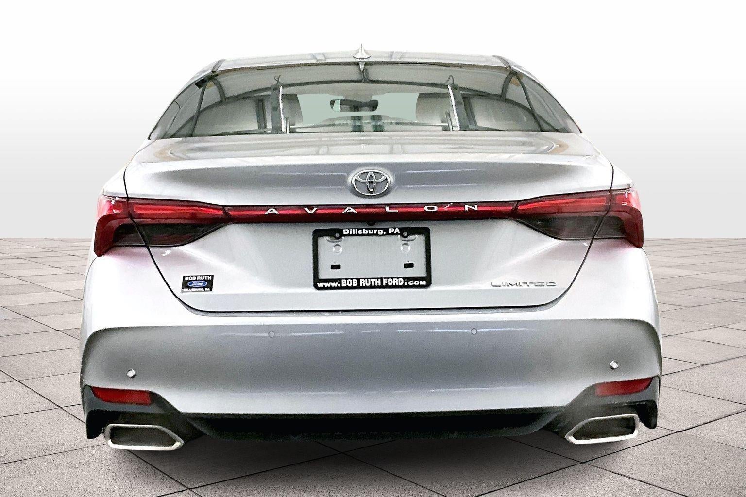2022 Toyota Avalon Limited