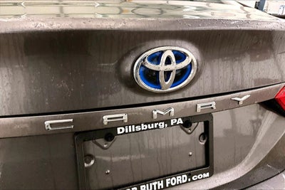 2020 Toyota Camry Hybrid XLE
