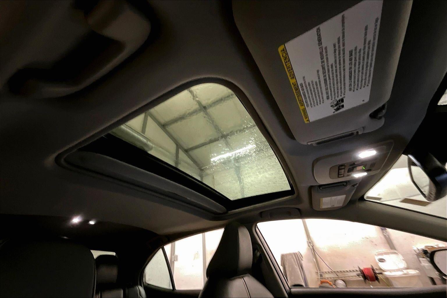 2020 Toyota Camry Hybrid XLE