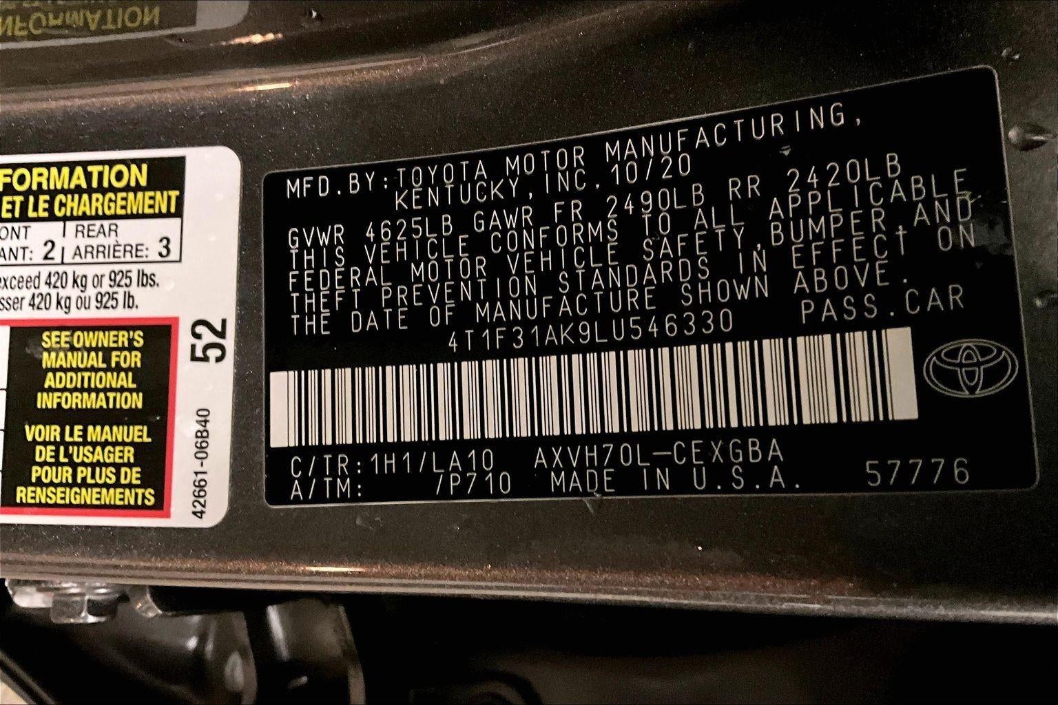 2020 Toyota Camry Hybrid XLE