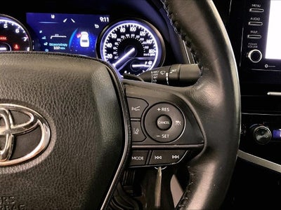 2022 Toyota Camry SE