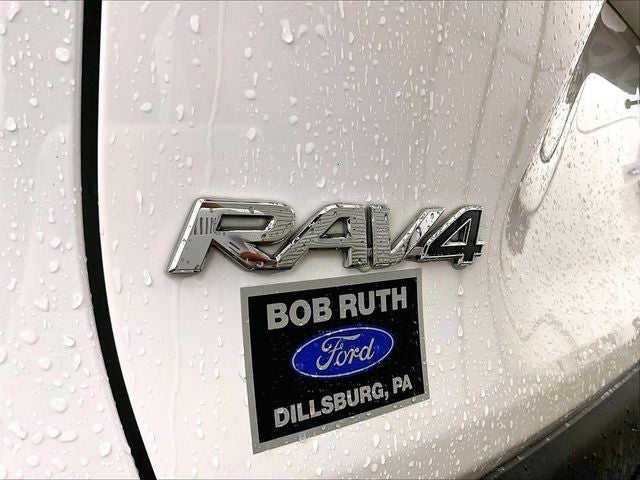 2023 Toyota RAV4 Hybrid LE