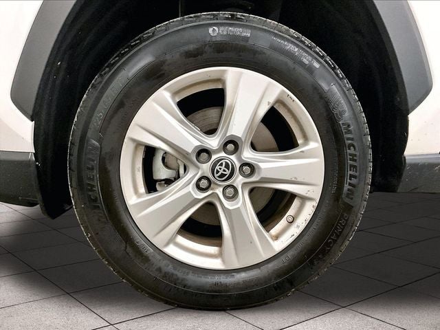 2021 Toyota RAV4 Hybrid LE