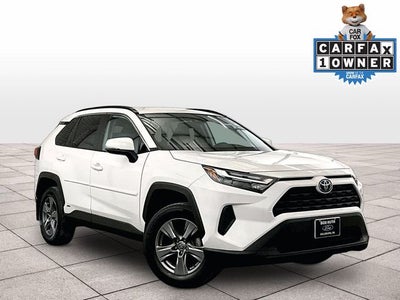 2022 Toyota RAV4 Hybrid XLE