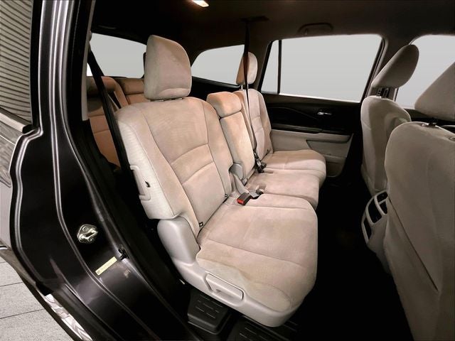 2016 Honda Pilot LX
