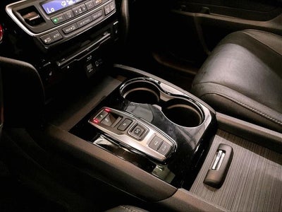 2020 Honda Pilot Touring 8 Passenger