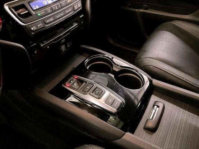 2020 Honda Pilot Touring 8 Passenger