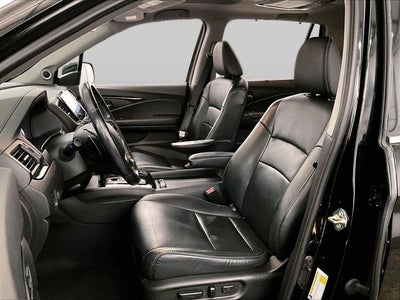 2020 Honda Pilot Touring 8 Passenger