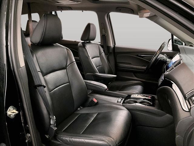 2020 Honda Pilot Touring 8 Passenger