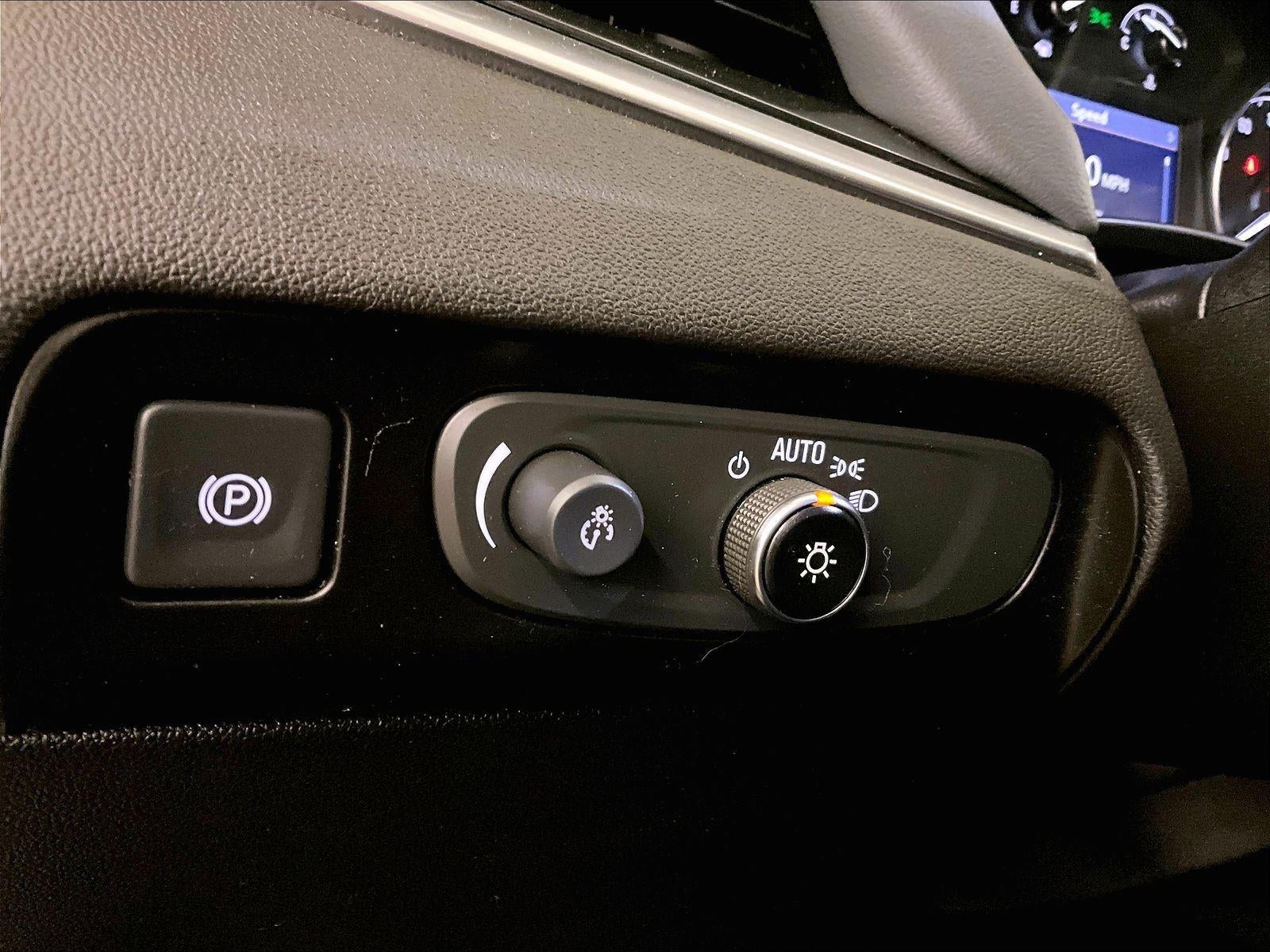 2021 Buick Enclave Essence