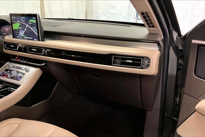 2022 Lincoln Aviator Standard