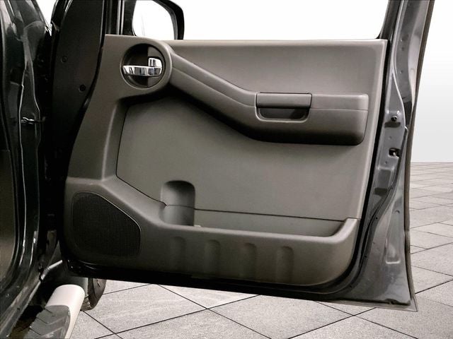 2013 Nissan Xterra S