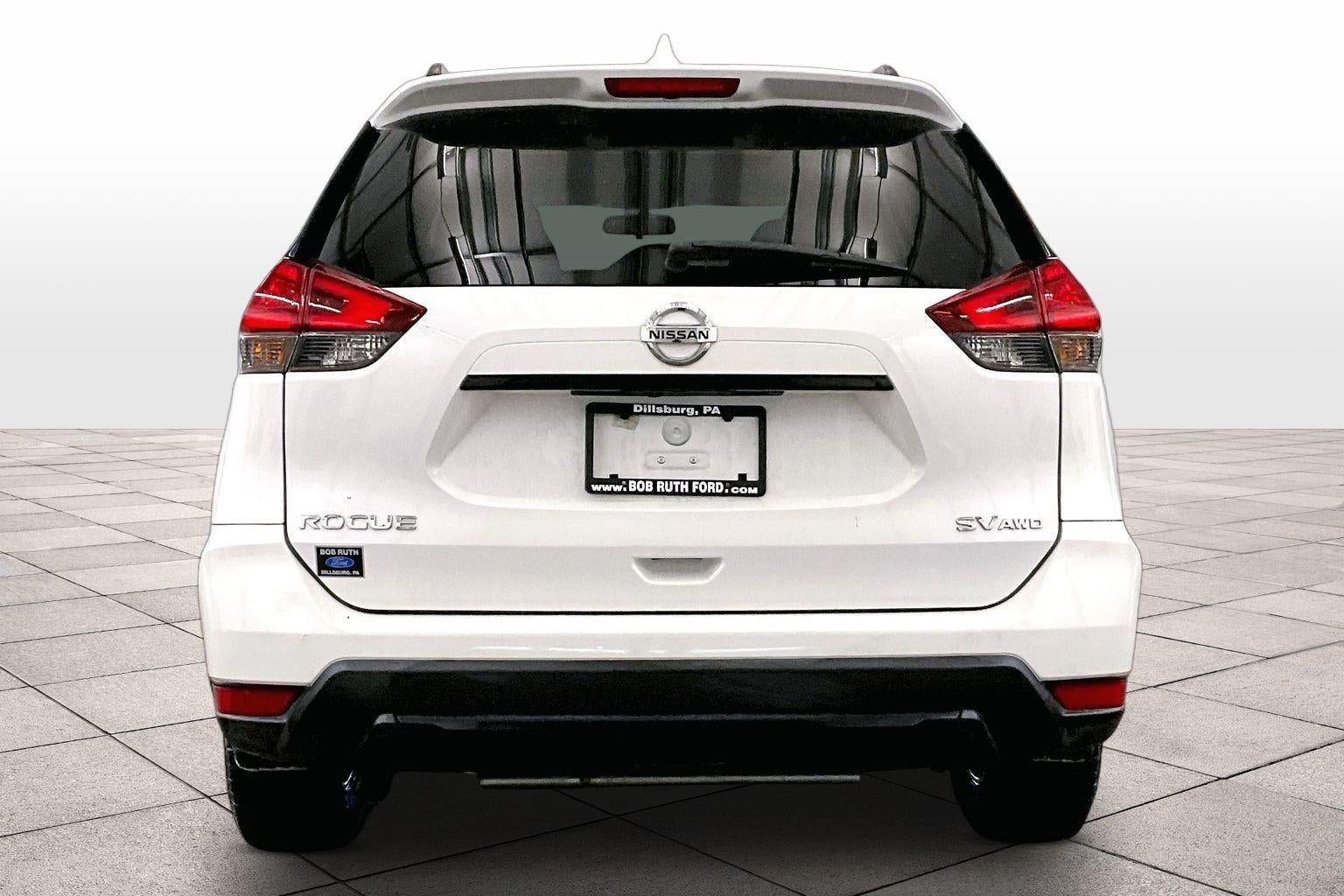 2017 Nissan Rogue SV