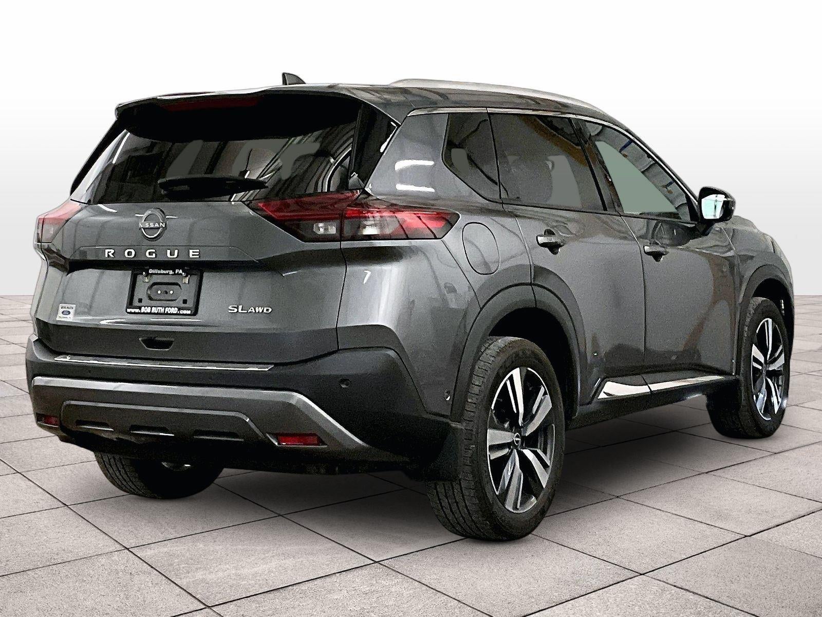 2022 Nissan Rogue SL