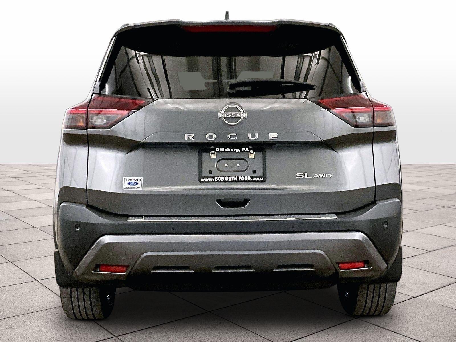 2022 Nissan Rogue SL